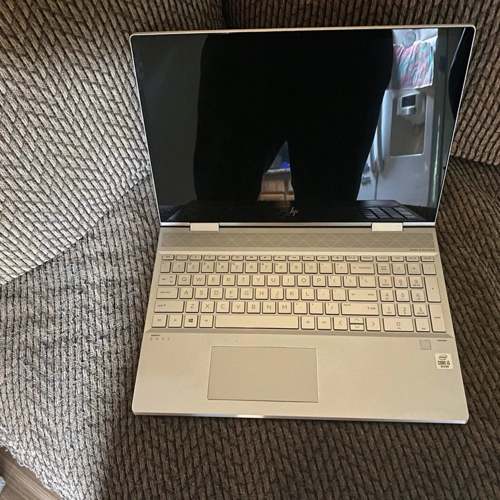 HP touchscreen laptop
